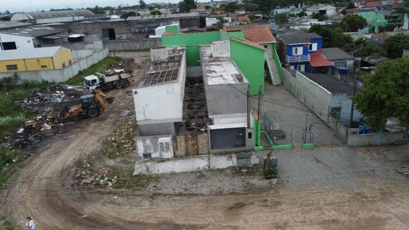 Foto 6 de 7: Terreno em leilão em Pelotas - RS — LOTE 001 Imovel com 16 unidades habitacionais na Rua Guilherme Echenique