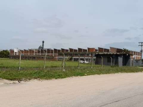 Foto 2 de 2: Comercial em leilão em Pelotas - RS — LOTE 002 Imóvel industrial na BR-116 em Pelotas