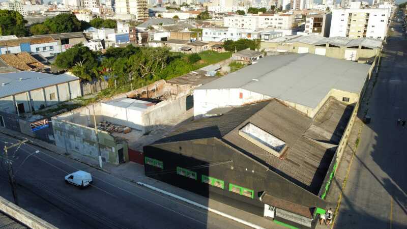 Foto 2 de 10: Terreno em leilão em Pelotas - RS, bairro Centro — LOTE 001 Imovel na Rua Manduca Rodrigues, 752