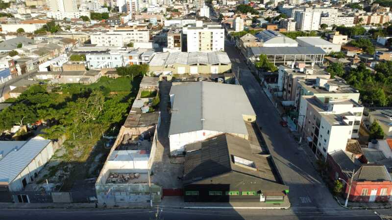 Foto 5 de 10: Terreno em leilão em Pelotas - RS, bairro Centro — LOTE 001 Imovel na Rua Manduca Rodrigues, 752