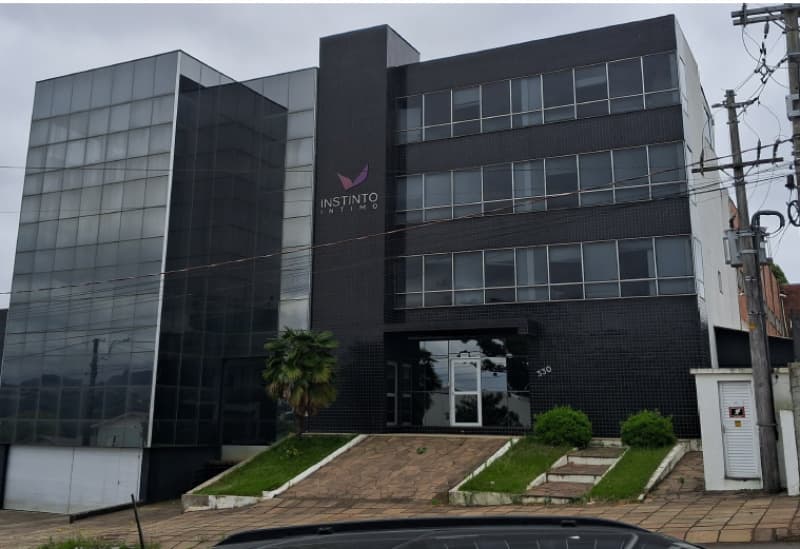 Comercial em leilão em Guaporé - RS — LOTE 010 Imovel com 1.382,12m² de área construida - ENVIAR PROPOSTA ATÉ 25/05/2026