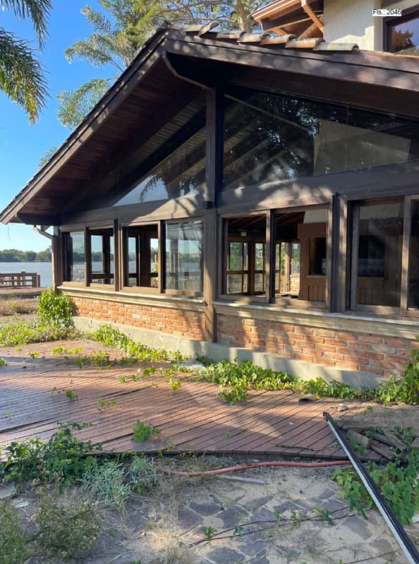 Foto 9 de 13: Terreno em leilão em Eldorado Do Sul - RS, bairro Picada — LOTE 001 Um terreno com 4.502,27 m² e diversas benfeitorias localizadas a beira do Rio Jacuí em Eldo
