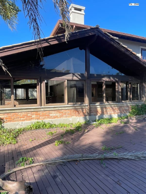 Foto 11 de 13: Terreno em leilão em Eldorado Do Sul - RS, bairro Picada — LOTE 001 Um terreno com 4.502,27 m² e diversas benfeitorias localizadas a beira do Rio Jacuí em Eldo