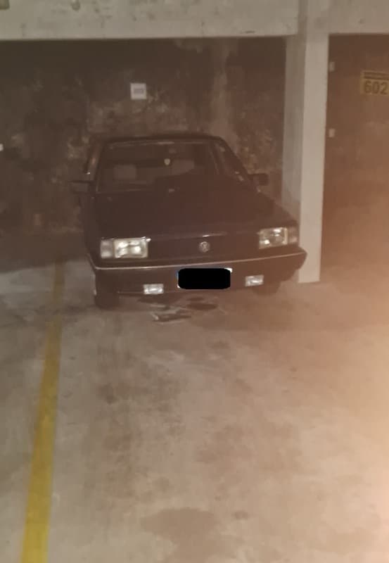 Foto 1 de 2: Vaga de Garagem em leilão em Encantado - RS, bairro Centro — LOTE 001 O box de estacionamento n° 03 do Edifício Comercial e Residencial Infinity em Encantado/RS