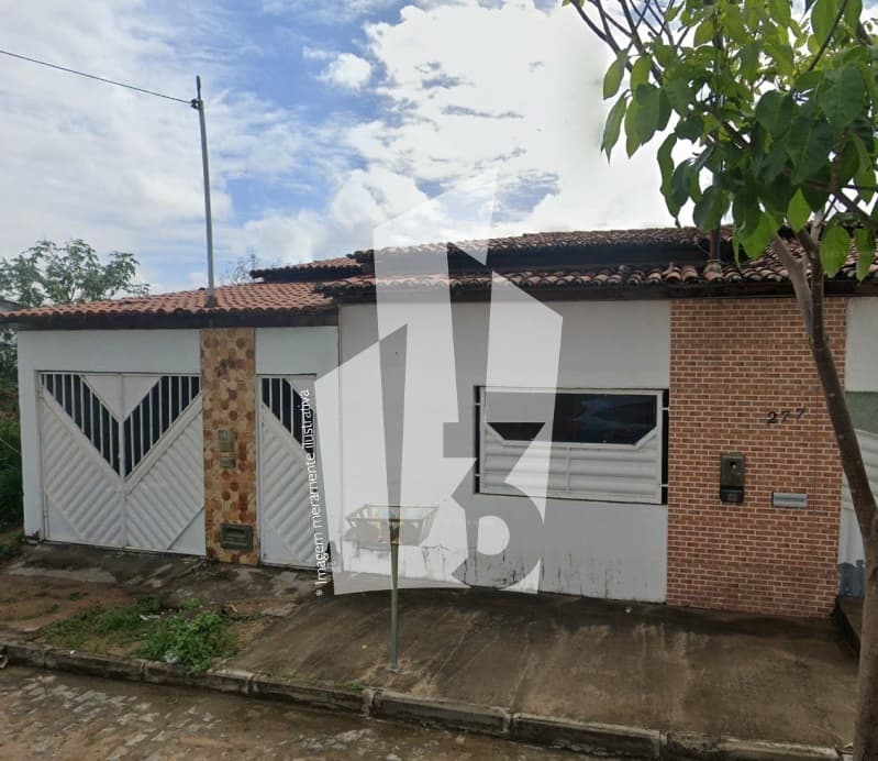 Foto 1 de 2: Casa em leilão em Iaçu - BA — LOTE 014 IACU/BA - CASA