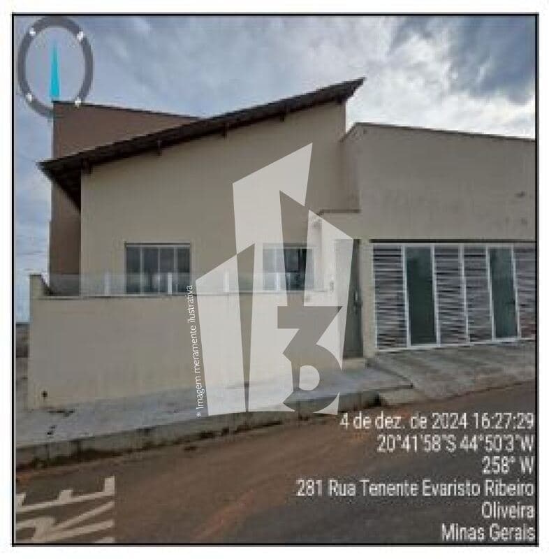 Casa em leilão em Oliveira - MG — LOTE 126 OLIVEIRA/MG - CASA