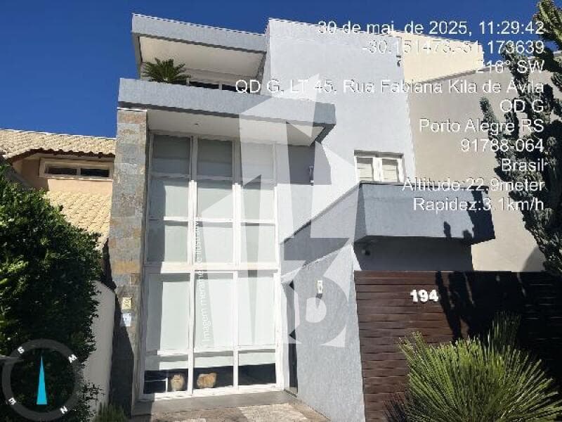 Foto 3 de 3: Casa em leilão em Porto Alegre - RS — LOTE 366 PORTO ALEGRE/RS - CASA
