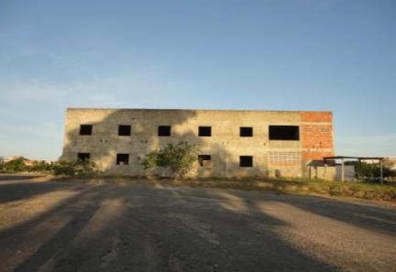Foto 4 de 6: Comercial em leilão em Aquiraz - CE — LOTE 002 Galpão, depósito e casa em Aquiraz - CE