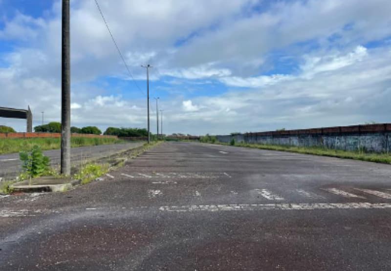 Foto 6 de 13: Comercial em leilão em Aracaju - SE, bairro Santos Dumont — LOTE 027 Imóvel Comercial em Aracaju/SE