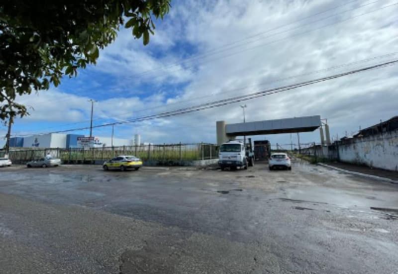 Foto 4 de 13: Comercial em leilão em Aracaju - SE, bairro Santos Dumont — LOTE 027 Imóvel Comercial em Aracaju/SE