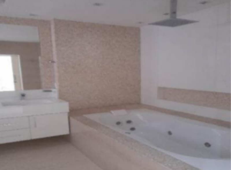 Foto 9 de 18: Casa em leilão em Nova Iguaçu - RJ, bairro Centro — LOTE 001 Casa em Nova Iguaçu/RJ