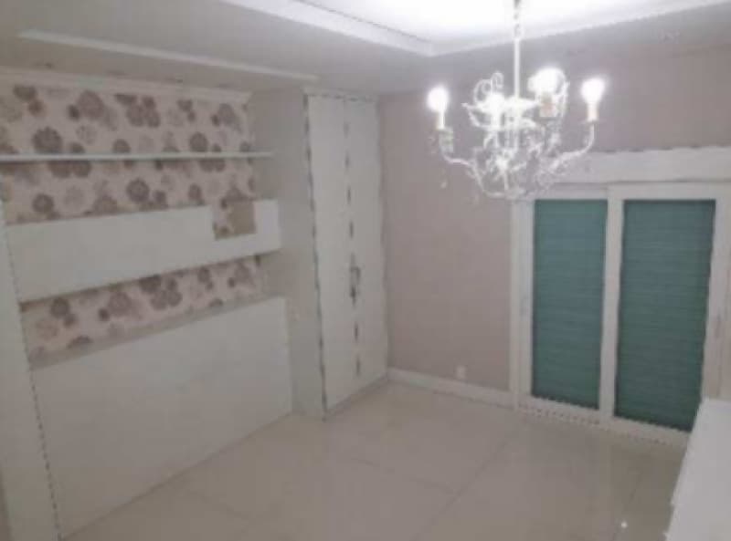 Foto 11 de 18: Casa em leilão em Nova Iguaçu - RJ, bairro Centro — LOTE 001 Casa em Nova Iguaçu/RJ