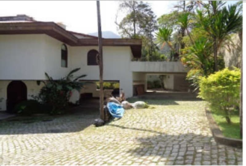 Foto 17 de 36: Casa em leilão em Rio De Janeiro - RJ, bairro Itanhangá — LOTE 002 Casa no Rio de Janeiro/RJ