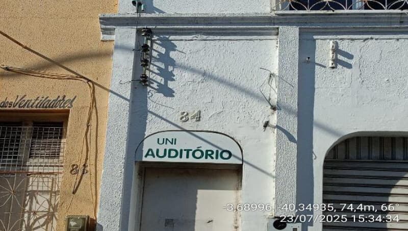 Foto 2 de 8: Comercial em leilão em Sobral - CE, bairro Centro — LOTE 002 Prédio Comercial nº 78/80/82/84 - Rua Domingos Olímpio, Centro - Sobral/CE