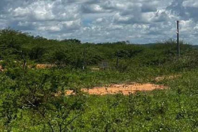 Foto 1 de 3: Terreno em leilão em Iguatu - CE — LOTE 013 Lote 35 Quadra 06 - Loteamento Araras - 150m² - Iguatu/CE