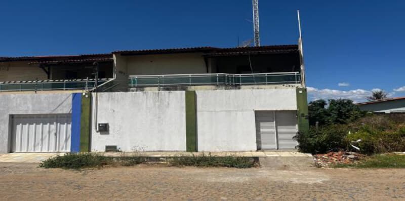 Foto 1 de 8: Casa em leilão em Iguatu - CE, bairro Bugi — LOTE 017 Casa (Sobrado) Lote 02 Qd C - Planalto das Araras - 144m² - Iguatu/CE
