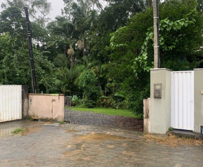 Foto 1 de 2: Terreno em leilão em Blumenau - SC — LOTE 001 UM TERRENO DE 421M² NA BAIRRO PASSO MANSO EM BLUMENAU/SC