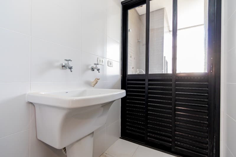 Foto 20 de 28: Apartamento em leilão em São José Dos Pinhais - PR — LOTE 003 Apartamento em São José dos Pinhais