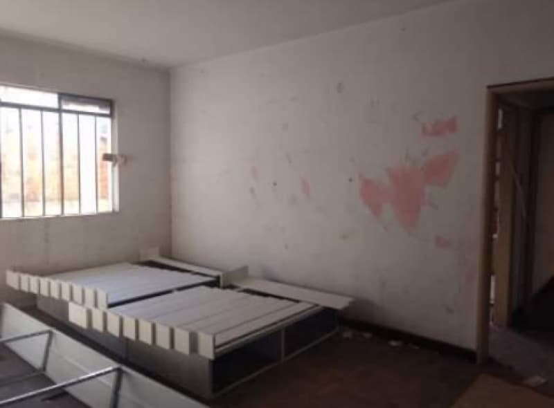Foto 11 de 12: Comercial em leilão em Curitiba - PR — LOTE 005 Prédio com 4 Pavimentos