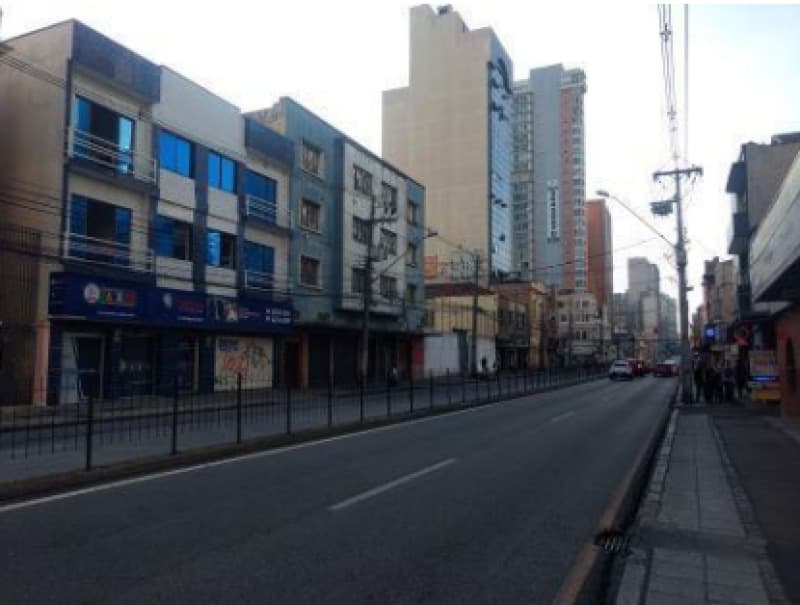 Foto 3 de 19: Comercial em leilão em Curitiba - PR — LOTE 006 Prédio com 3 Pavimentos