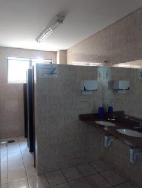 Foto 7 de 19: Comercial em leilão em Curitiba - PR — LOTE 006 Prédio com 3 Pavimentos