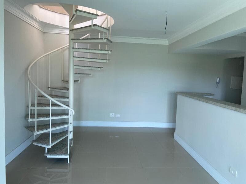Foto 3 de 14: Apartamento em leilão em Curitiba - PR — LOTE 012 Cobertura no Capão da Imbuia