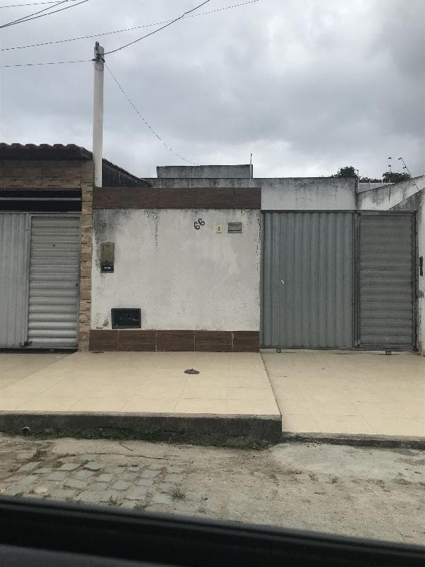 Casa em leilão em Feira De Santana - BA — LOTE 036 CASA - 8444415975302