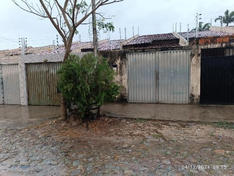 Casa em leilão em Itaitinga - CE — LOTE 087 CASA - 8444411342178