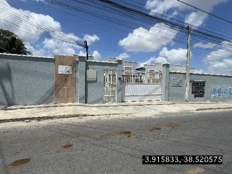 Apartamento em leilão em Itaitinga - CE — LOTE 089 COND RESID MIRANTE DO MOINHO III