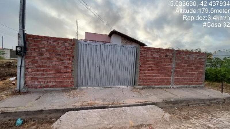 Casa em leilão em Altos - PI — LOTE 255 RES PRIMAVERA IV - 8444425337023