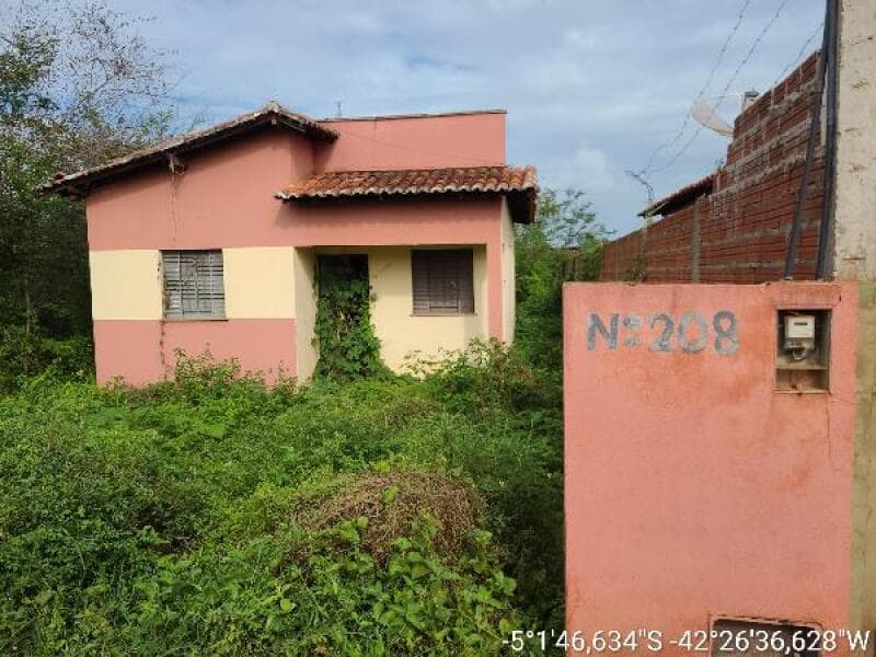 Casa em leilão em Altos - PI — LOTE 257 CASA - 8444417718200