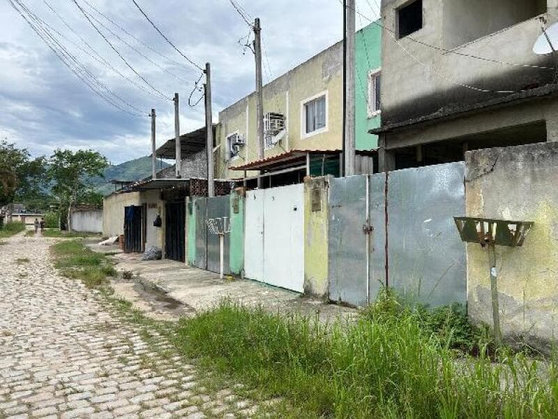 Casa em leilão em Nova Iguaçu - RJ — LOTE 326 LOT PARQUE MARAPICU I - 8444415442320