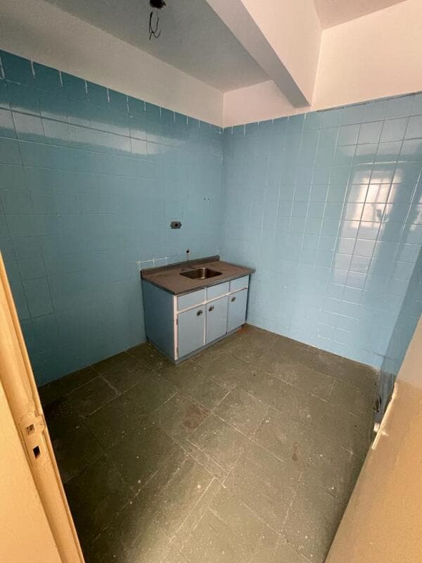 Foto 18 de 23: Comercial em leilão em Curitiba - PR — LOTE 001 LOTE CONJUNTO E GLOBAL DE SALAS COMERCIAIS