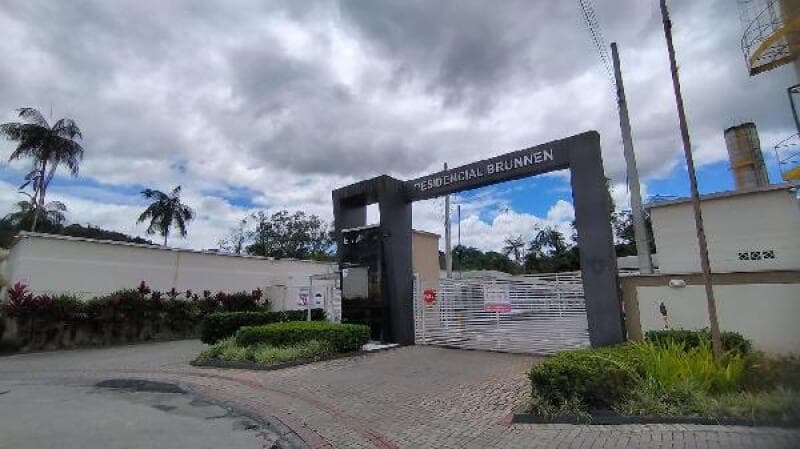 Apartamento em leilão em Blumenau - SC — LOTE 469 COND RES PORTAO DE BRANDENBURGO - 8787707363148