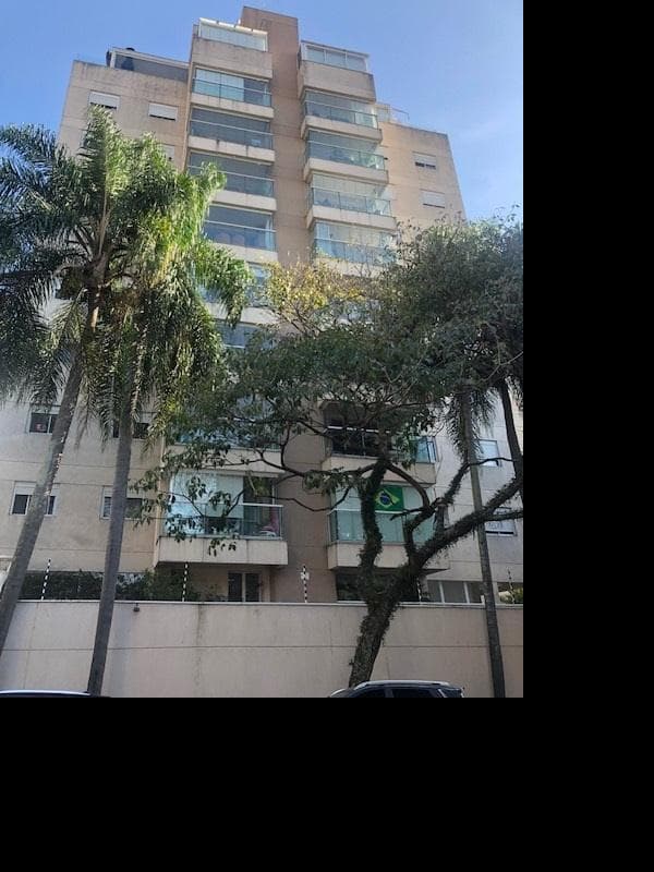 Apartamento em leilão em São Paulo - SP — LOTE 563 EDIFÍCIO CHAMONIX - 1600000140418