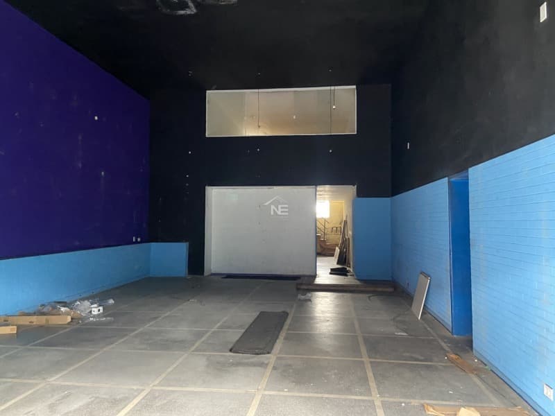 Foto 4 de 25: Comercial em leilão em Curitiba - PR — LOTE 004 Prédio com 2 Pavimentos