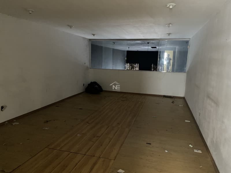 Foto 7 de 25: Comercial em leilão em Curitiba - PR — LOTE 004 Prédio com 2 Pavimentos