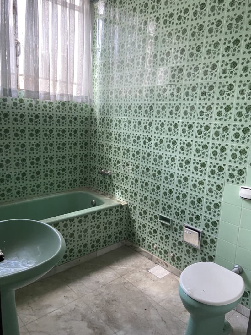 Foto 15 de 25: Comercial em leilão em Curitiba - PR — LOTE 004 Prédio com 2 Pavimentos