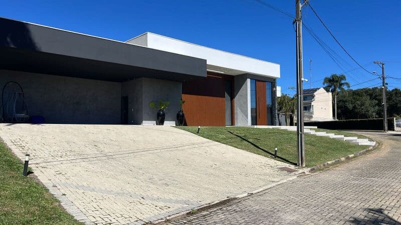 Foto 10 de 15: Terreno em leilão em Curitiba - PR — LOTE 009 Terreno no Ganchinho