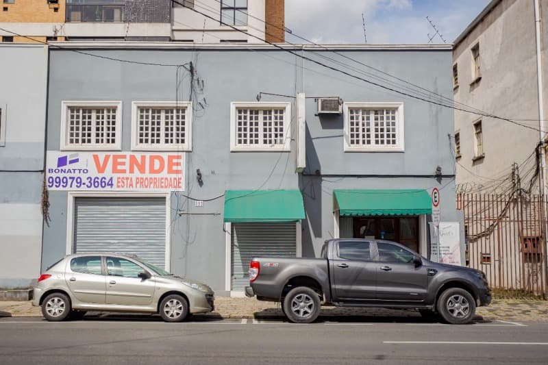 Foto 7 de 7: Comercial em leilão em Curitiba - PR — LOTE 010 Prédio Comercial no Rebouças