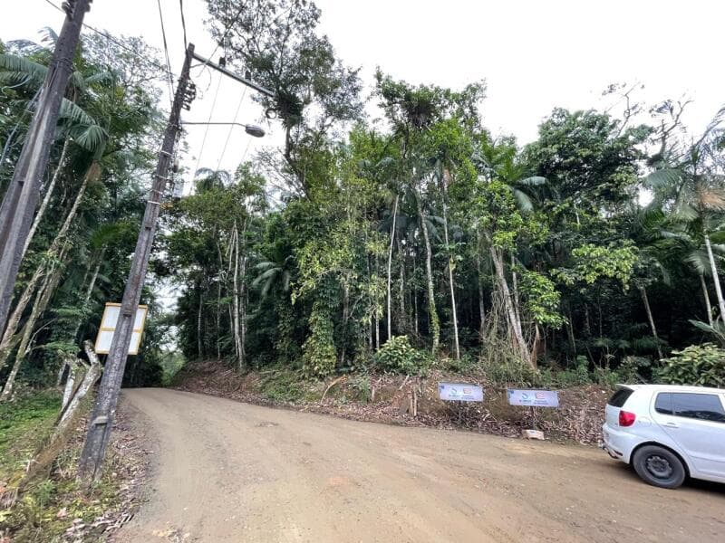 Foto 7 de 10: Terreno em leilão em Blumenau - SC — LOTE 001 TERRENO