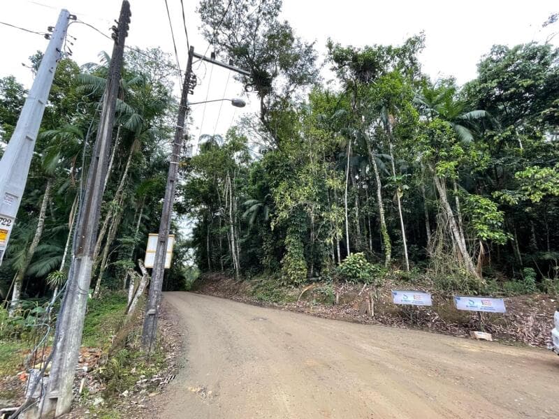Foto 8 de 10: Terreno em leilão em Blumenau - SC — LOTE 001 TERRENO