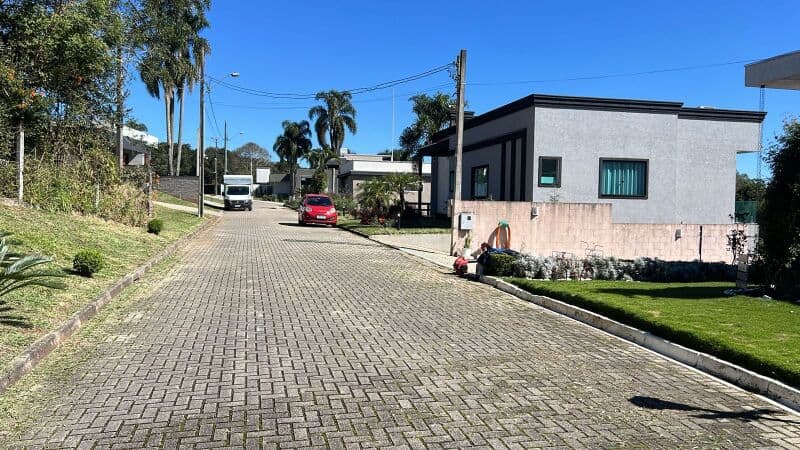 Foto 6 de 15: Terreno em leilão em Curitiba - PR — LOTE 006 Terreno no Ganchinho