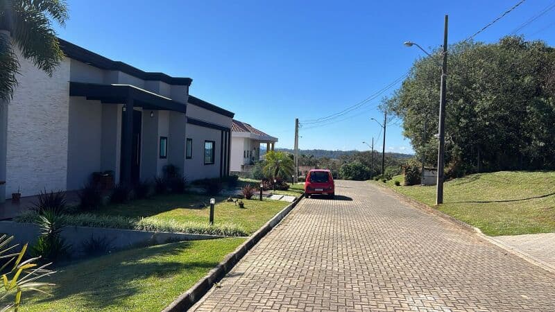 Foto 9 de 15: Terreno em leilão em Curitiba - PR — LOTE 006 Terreno no Ganchinho