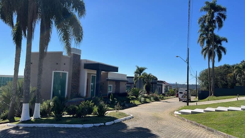 Foto 15 de 15: Terreno em leilão em Curitiba - PR — LOTE 006 Terreno no Ganchinho