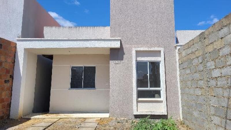 Casa em leilão em Feira De Santana - BA — LOTE 032 CJ HABITACIONAL RES FONTANA 8787710580413