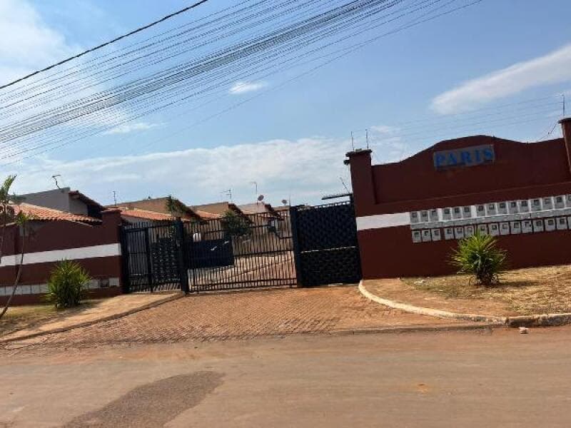 Terreno em leilão em Planaltina - GO — LOTE 130 RES PARIS 1444417643961