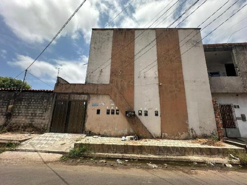 Apartamento em leilão em São Luís - MA — LOTE 149 COND PINHEIRO 8444410006751