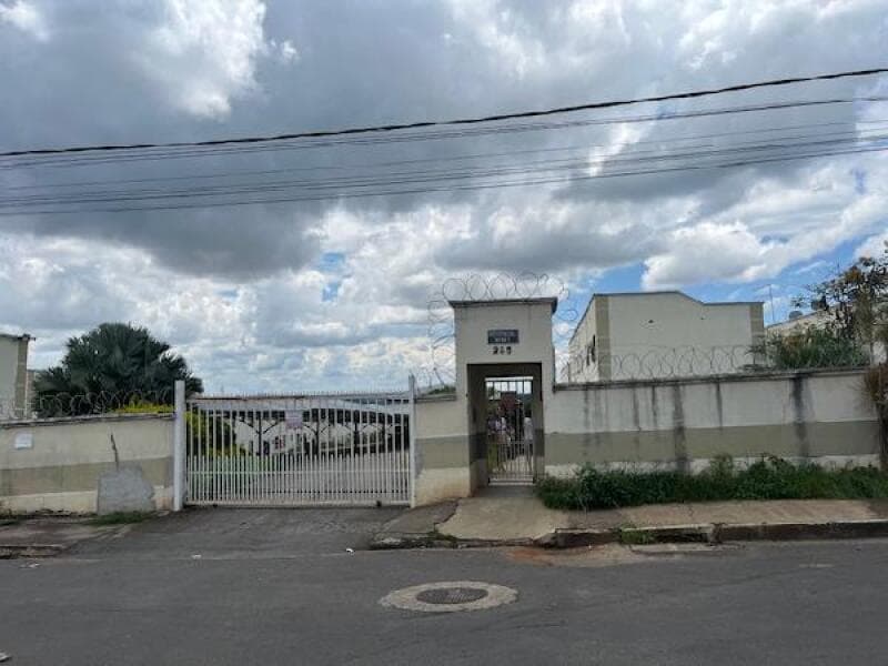 Apartamento em leilão em Prudente De Morais - MG — LOTE 164 RESIDENCIAL MONET 8555535784417