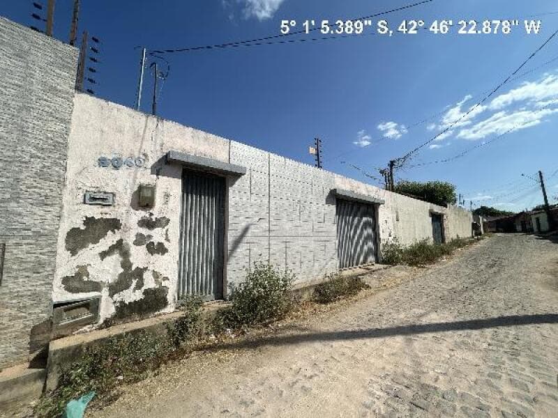 Casa em leilão em Teresina - PI — LOTE 229 CASA 1444405545978